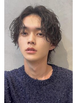 キャンバス バイ ネオリーブ 横浜西口(Canvas by neo.) 横浜★センターパートのツイストスパイラルパーマ