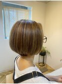 白髪ぼかしハイライト×大人ショートボブ【箕面船場】