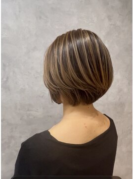 外国人風バレイヤージュカラー