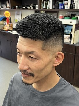理容 赤沼 スキンフェードスタイル