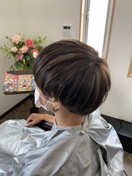 ヘアリゾート シー(Hair Resort SEA) ☆艶重視ハイライト×マッシュ☆