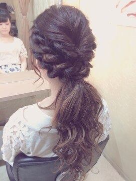 マジックマッシュ(Magic Mush) お上品に☆ダウンスタイル