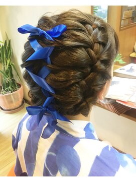 キキ 美容室(KIKI) kikiアップアレンジ★