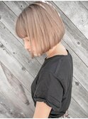 ハイトーンの前下がりショートボブ☆lutia池袋