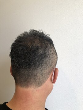 キー(KEY) フェードカット