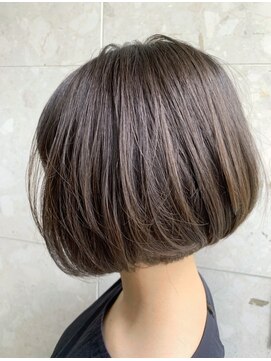 メルト 吉祥寺(melt) 【宮本大輔】まとまる 王道ボブ  グレージュ 透明感 ベージュ