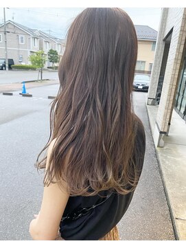 フィオーレ ヘアデザイン(FIORE hair design) カーキ オリーブベージュ 髪質改善