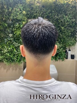 ヒロギンザ 池袋 サンシャイン通り店(HIRO GINZA) ローフェード