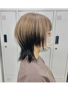 エーケイ(AK) ハンサムウルフ