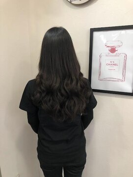 ニーナ ヴィジョン(NINA visioN) カット+プルエクステ