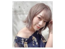 シュウ(shu)の雰囲気（ブリーチ/ハイライト/グラデーションカラー/ダブルカラー）