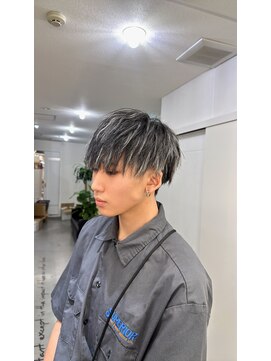 キング 高槻(K!ng) 縮毛矯正髪質改善ハイライトレイヤーカット高槻美容室エクステ