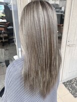 トリニティ(trinity) ハイライトカラーミルクティーベージュケアブリーチダブルカラー