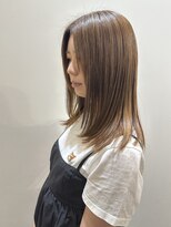 ゼンドットカラスマ(Zen.karasuma)&nbsp;大人なハイライト×地毛風ストレート