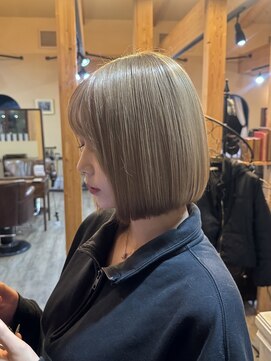 チェリーコーク(HAIR CHERRY COKE) ハイトーンボブ