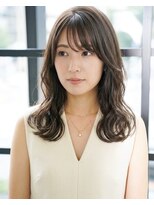 ハーツオオサカ(HE:ARTS OSAKA)&nbsp;洗練された暗髪ミディ×前髪あり