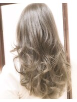 ヘアーアンドアトリエ マール(Hair&Atelier Marl)&nbsp;【Marlアプリエ】ミルクティーベージュのグラデーションカラー