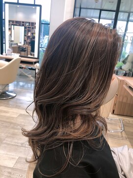 ディーボーイ 健軍店(D-BOY) スターダストハイライト