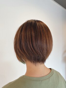 シャイン(Shine) イヤリングカラー / グリーン