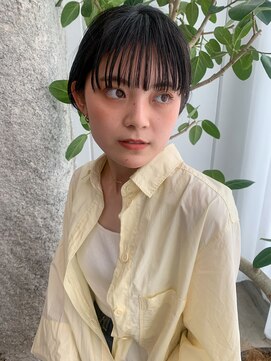 イースエモーション(ease et motion) 【ease et motion】ぱっつんワイドバング ショートボブ