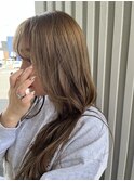 くすみベージュ