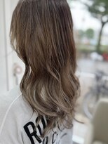 フィオーラ(Fiora)&nbsp;透明感グレージュ