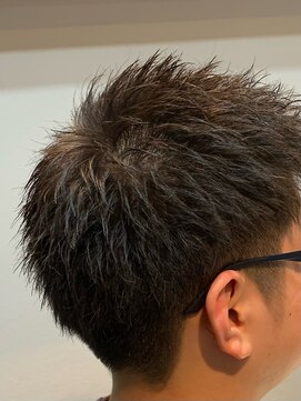 クローバー(CLOVER) 心斎橋 小林広明 ショート ベリーショート