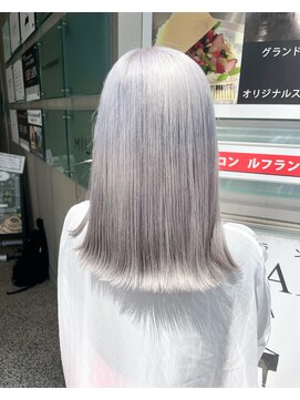 ブルー 盛岡店(BLUE) グレーベージュ/レイヤーロング/前髪パーマ