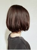 大人可愛いショート秋色レッドマロンベージュ前上がりボブ