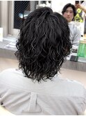 【黒髪サーフカールパーマ】名古屋センターパートウルフコンマ