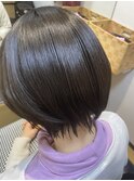 正統派いて万能。清楚な雰囲気のひし形ショートボブ