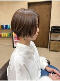 朝のスタイリングを楽にできるショートスタイル！