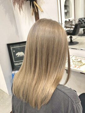 ルイ(ROUIS produced by LUCK 津田沼) ROUIS 津田沼 ホワイトベージュ