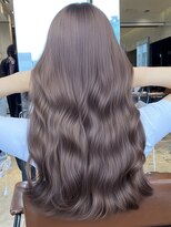 アマトウキョウスマートサロン(AMA TOKYO×Smart Salon)&nbsp;ヘーゼルベージュ　ブリーチなし　レイヤーカット　海外風