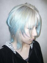 アルレン(Allen)&nbsp;ホワイトブロンド/ペールブルー「宇都宮/ブリーチ」