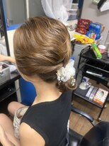 ジュン 小岩&nbsp;ゆるふわシニヨンヘア