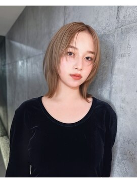 オーレント(AULENT) ハイレイヤー/ミディアム・ロング/20代/30代/顔周り・フェイス