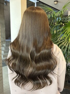 ディスイズ(thisis) 【thisis】明るめベージュ　韓国風/レイヤーカット