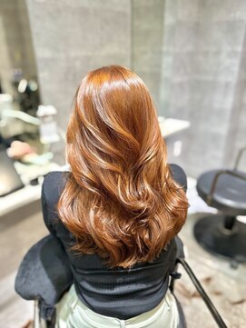 アンダーバーホワイト 天王寺阿倍野店(_WHITE) アプリコットオレンジ_レイヤー_サイドバング_くびれ巻き