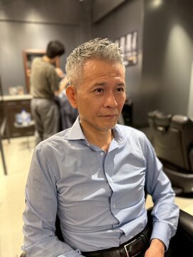 ザ マン ニューヨーク 神谷町店(THE MAN NewYork) 外国人服ショートヘア