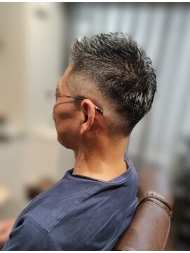 トレバー(Trever) アシメショートスタイル
