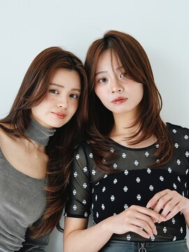 ジーナ 北千住ミルディス通り(Zina) 髪質改善*ミルクブラウン前髪レイヤーロング*美髪【Zina北千住】