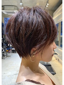 ヘア デザイン リスク(HAIR DESIGN RISK) RISK 高橋勇太】くせ毛を生かした束感ニュアンスショート