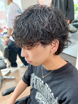 ウェイビーエフティフィフス 横浜西口(WAVEY ft.fifth) 波巻きスパイラルパーマツーブロックツイストパーマメンズヘア