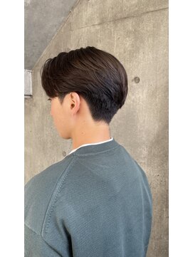 松本平太郎美容室 大宮店 メンズ　センターパート　×20代