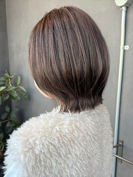 ナナ バイ ピケ(nana by pique) いつもよりオシャレ見え!外はねボブスタイル♪/ニュアンスカラー