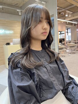 グロー 大宮(GLROW) ◆ 韓国大宮顔周りレイヤーカットウルフカット