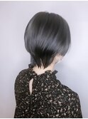シックなショートウルフ