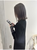 YOKE 切りっぱなしボブ外ハネボブ伸ばしかけアッシュグレージュ
