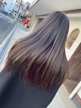 アトリエルタン(atelier Le Temps) ハイライトで作るインナーカラー